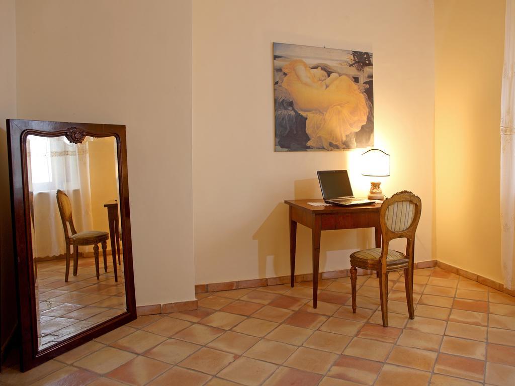 Bed and Breakfast Palazzo Madeo - Residenza D'Epoca Crosia Exteriér fotografie