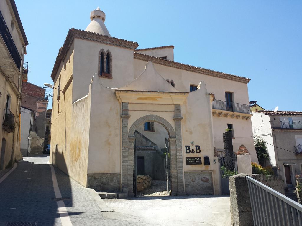 Bed and Breakfast Palazzo Madeo - Residenza D'Epoca Crosia Exteriér fotografie